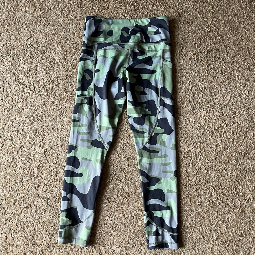 Zyia leggings